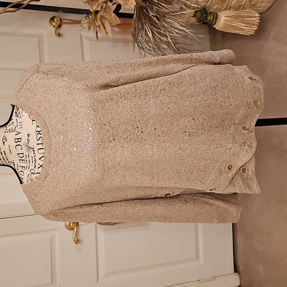 BEIGE/GOLD RUBY RED WOMENS TOP